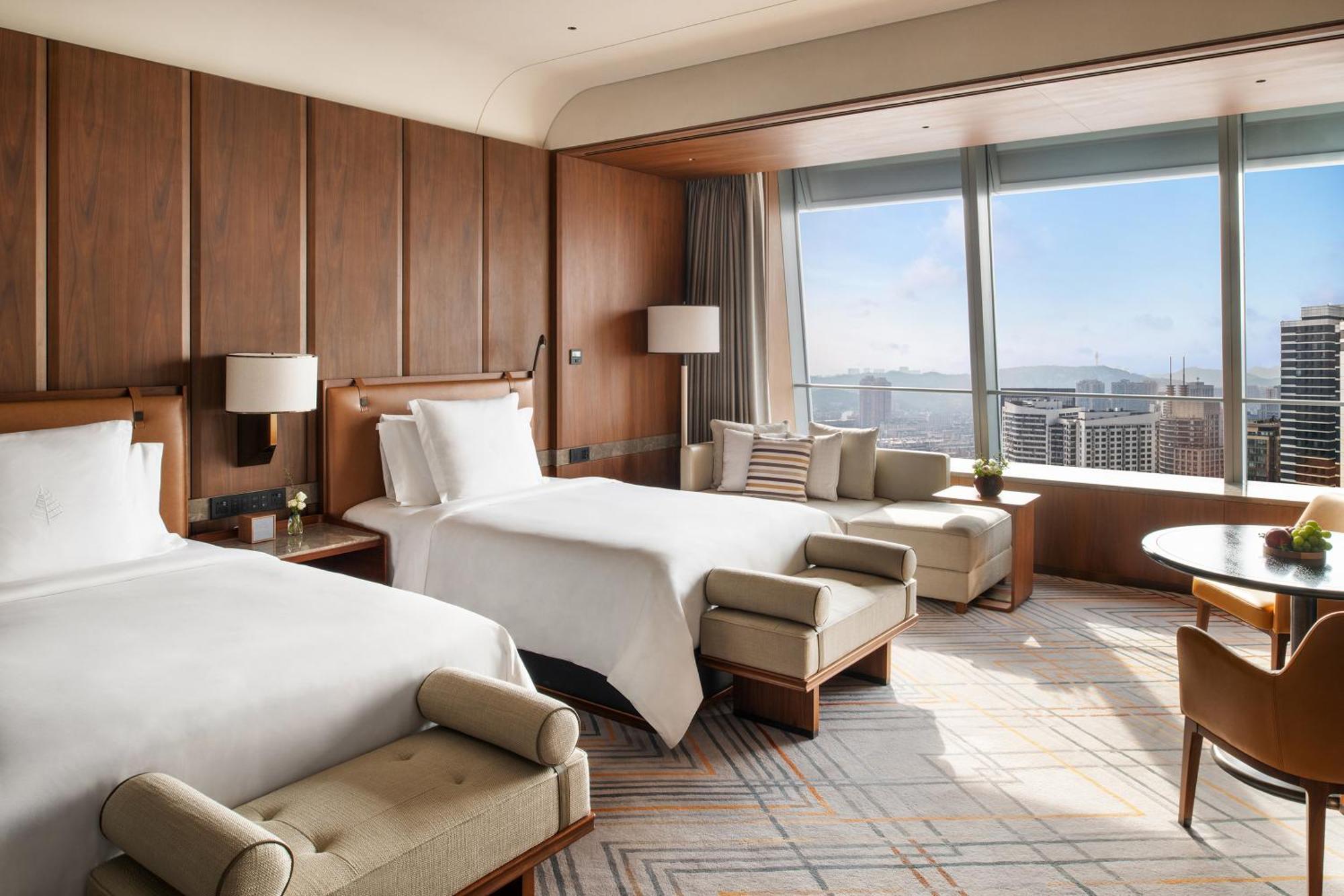 Four Seasons Hotel Dalian Exterior photo