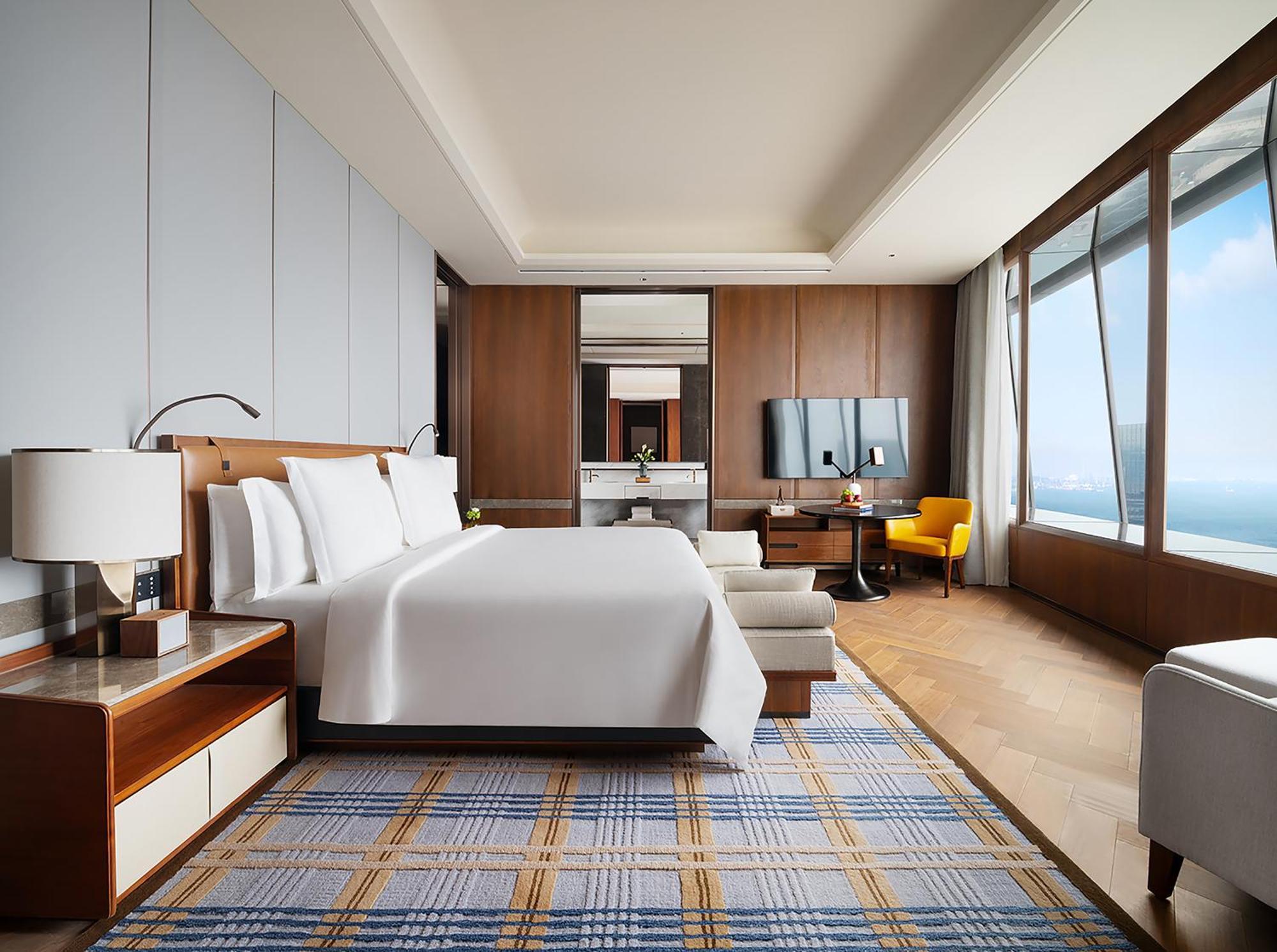 Four Seasons Hotel Dalian Exterior photo